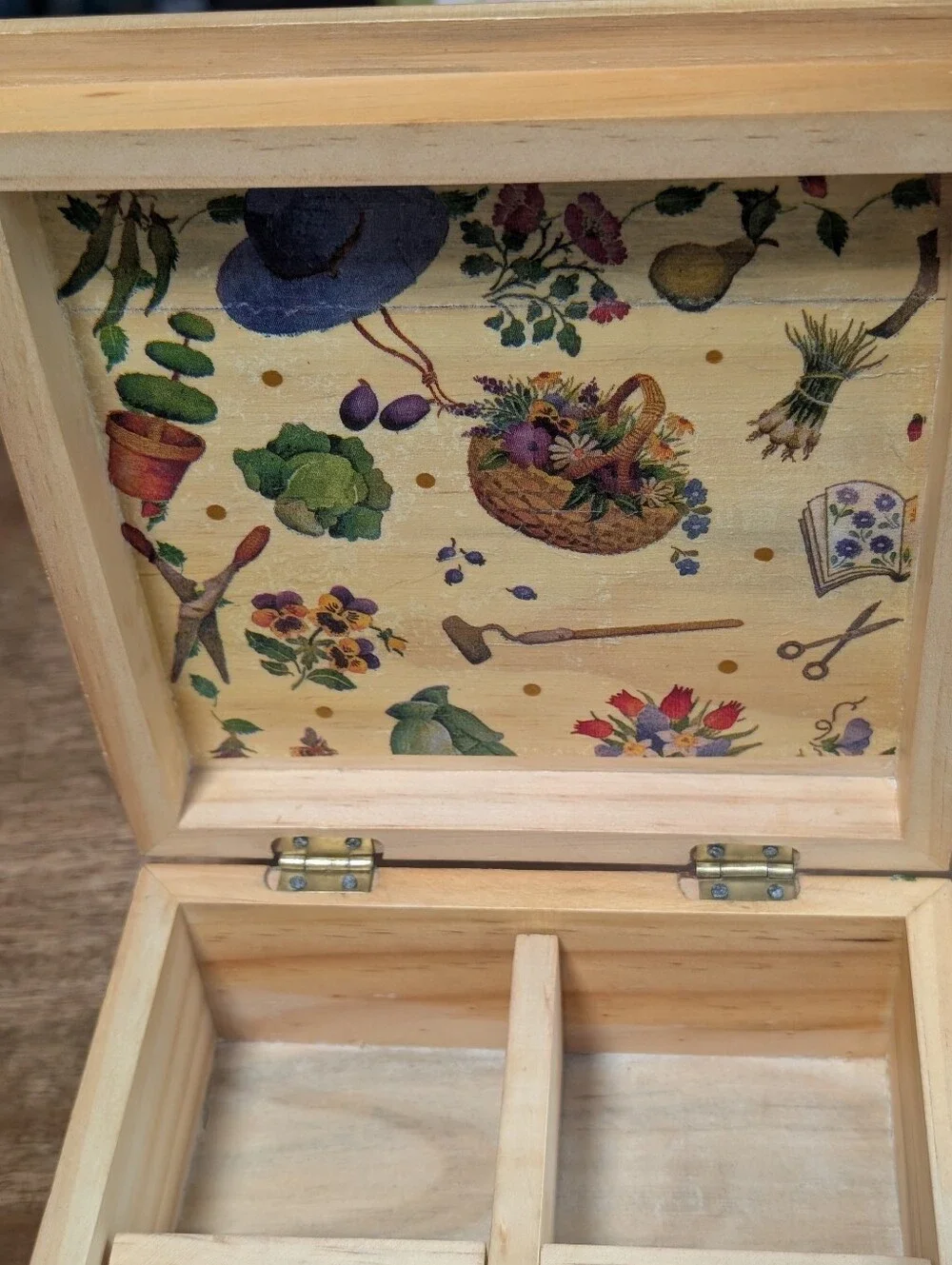 Pily Acuna Design Decoupage Wooden Trinket Box/ Jewelry Box Garden Bees Ladybug